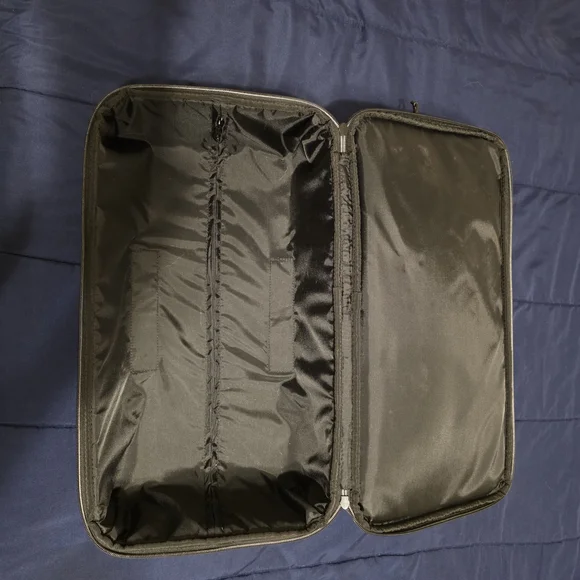 Scotty Cameron Gray Duffel Bag - Picture 4 of 5